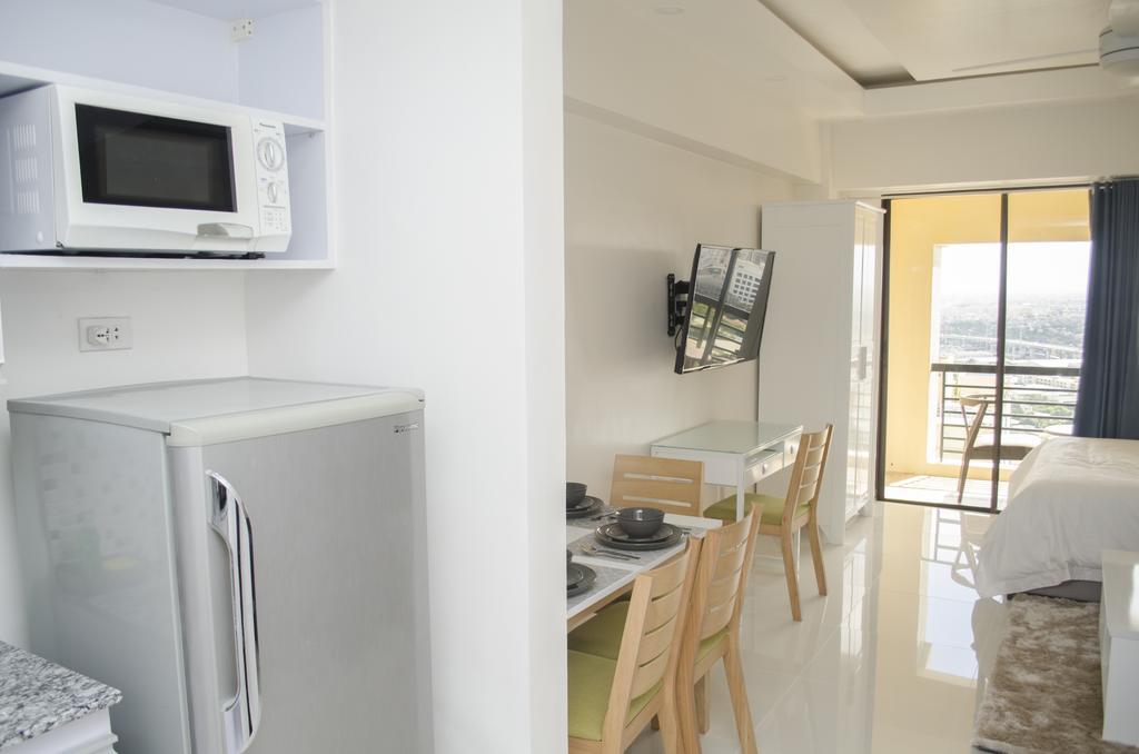 Short Term Rentals Makati Apartment Manila